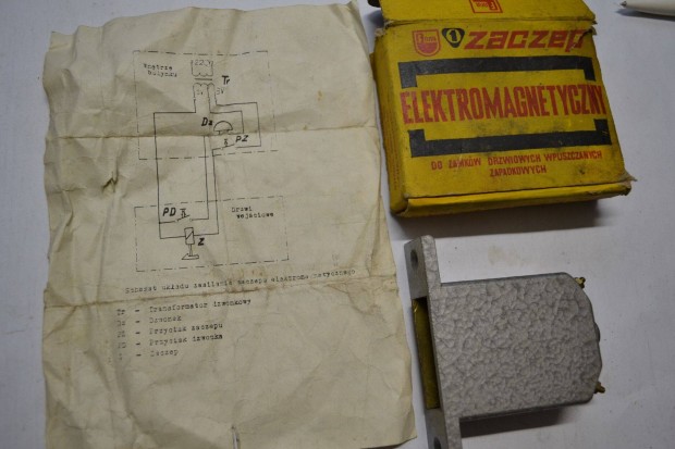 j Elektromos ajtnyit 3-5 Volt