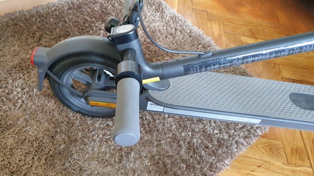 Új Elektromos roller, teljesen új, a lehető legjobb áron.
