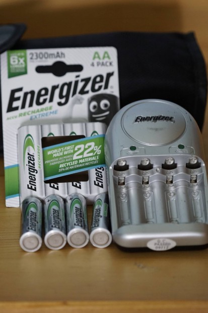 j Energizer Ni Mh Akku s tlt szett - r szlltssal rtend -