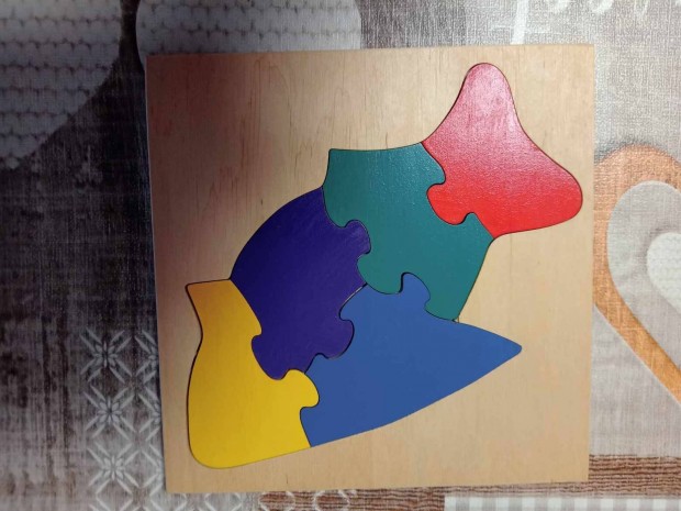 j Fa kirak hal puzzle Elad!