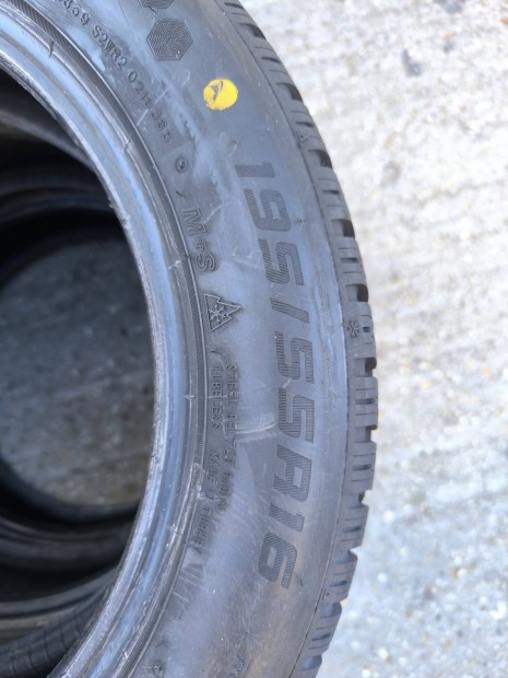 Új Falken téligumi 195/55-R16