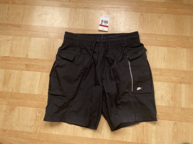 j Frfi Nike Short Rvidnadrg L-es