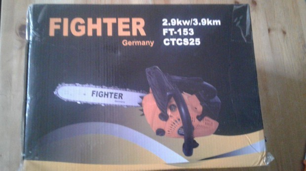 j Fighter FT-153 benzinmotoros, egykezes gallyaz lncfrsz