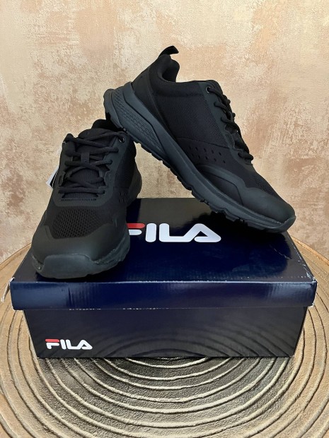 j Fila sportcip, edzcip, szabadid cip, 45-s, garancival elad.