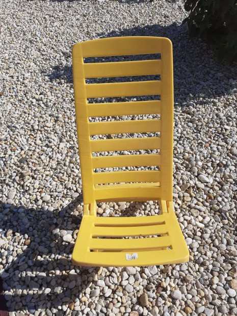 Új Flair napozó szék színes