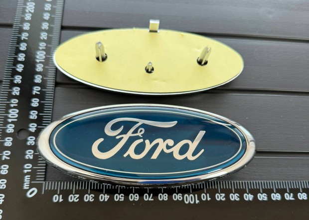 �j Ford 145mm JEL Logo Embl�ma Felirat Csomagtart� G�ph�ztet�