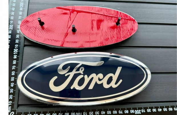 �j Ford 225mm 228mm JEL Logo Embl�ma Felirat Csomagtart� G�ph�ztet�