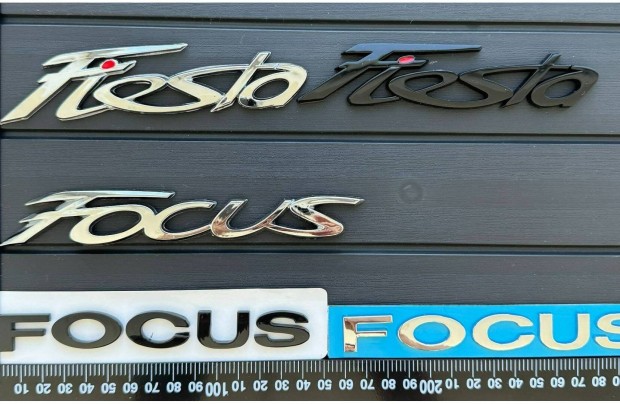 j Ford Focus Fiesta JEL Logo Emblma Felirat Kiegszt Matrica