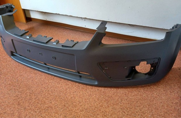Új Ford Focus MK2 első lökhárító