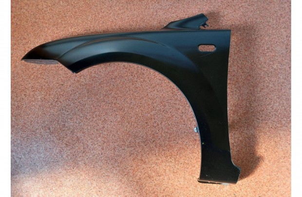 Új Ford Focus MK2 első sárvédő bal