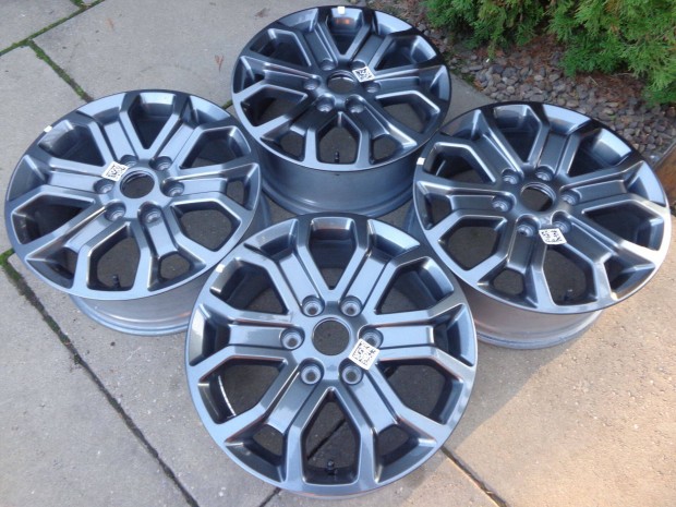 �j Ford Ranger 2024- �j gy�ri alufelnik