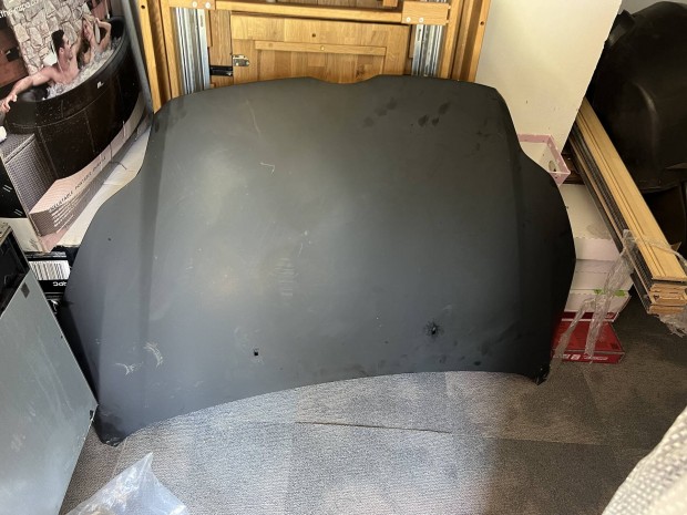 Új Ford focus mk3 motorháztető