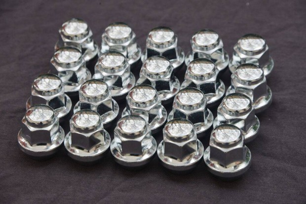 �j Ford ker�kcsavar csavar anya felnicsavar Focus C-max Mondeo Kuga