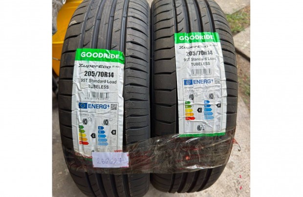 j Goodride Zupereco Z-107 205/70r14 Autgumi Gumiabroncs Gumi