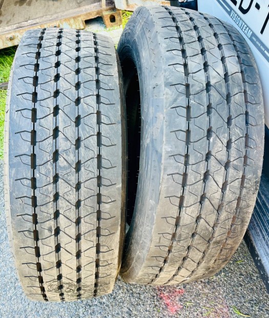 Új Goodyear 295/60R22.5 kormányzott teherauto gumi kerék