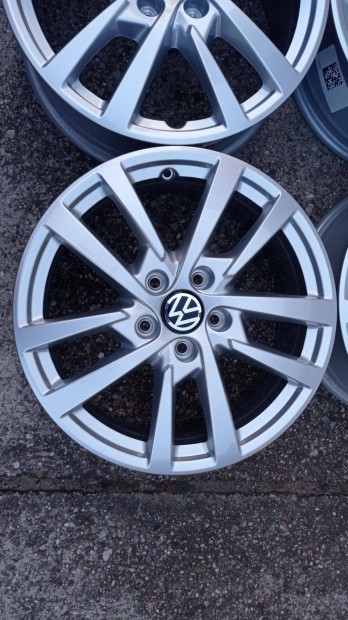 Új Gyári 17 colos Audi 5x112 lyukosztású alu felni garnitúra olcsón el