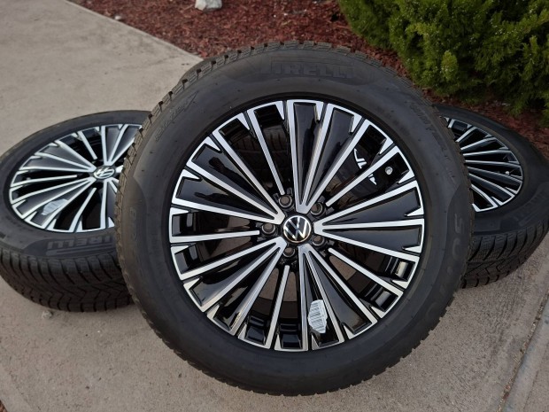 j Gyri VW Tiguan 5*112 R18 Napoli alufelni 235/55 R18 Tli gumi 