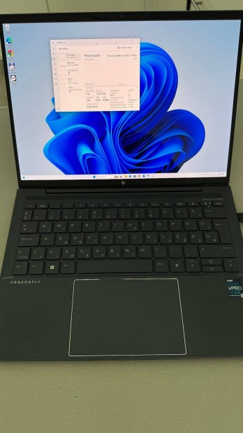 Új HP Dragonfly G4 13,5"-os notebook i7-1365U processzor 16GB memória