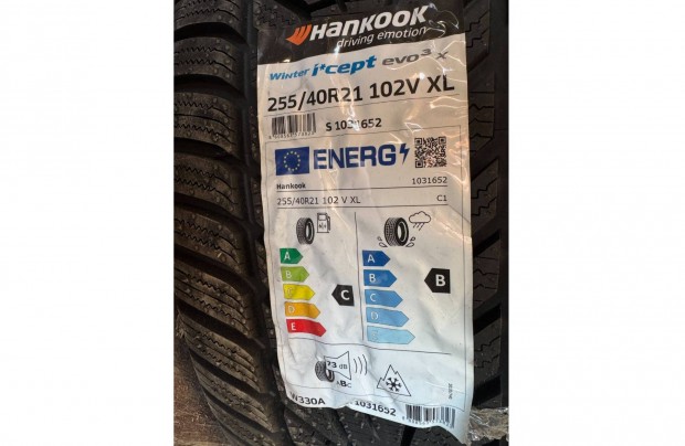 Új Hankook Winter icept Evo3 255/40R10 XL Téli Gumi Autó Gumiabroncs