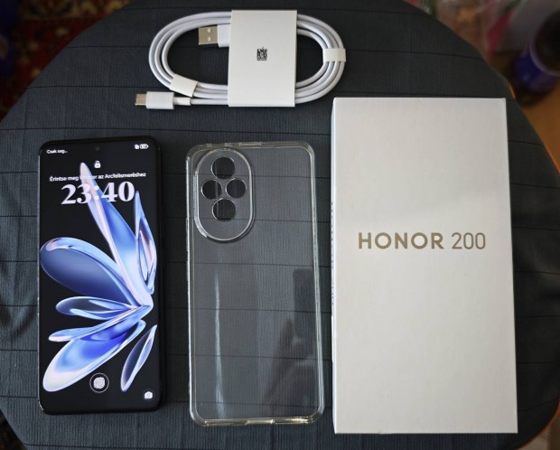 j Honor 200 512GB 12GB RAM