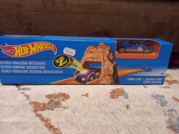 j Hot Wheels kobra barlangja alap plya kilvvel