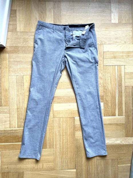 j Hugo BOSS slim fit chino szrke frfi nadrg 34