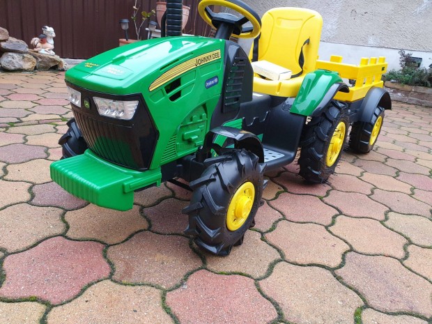 j John Deere nagy mret elektromos akkus gyerek traktor szelepes gum