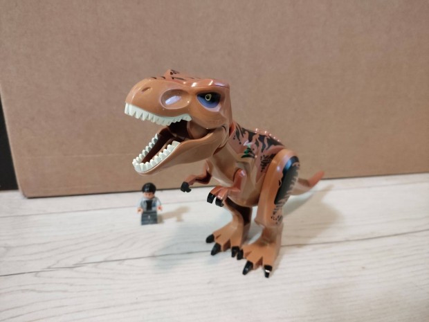 j Jurassic World T-Rex (trex) dinoszaurusz sptjtk 28cm! tbbfle