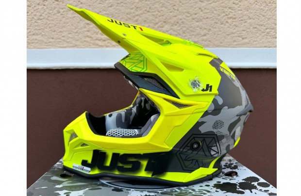 j Just1 J39 matt fluo srga/camo MX, cross sisak, buksisak (M)