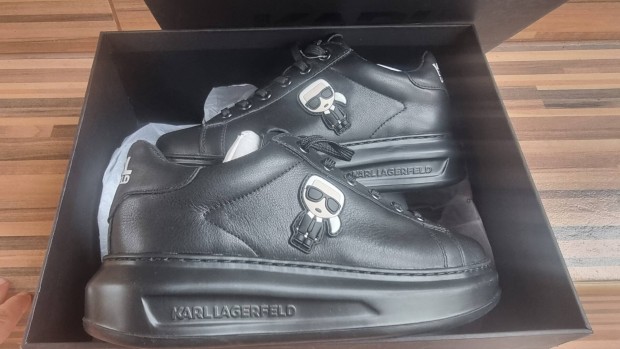 j Karl lagerfeld 37 cip 