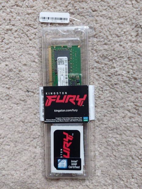 j Kingston Fury 2 x 8GB DDR5 RAM 4800Mhz