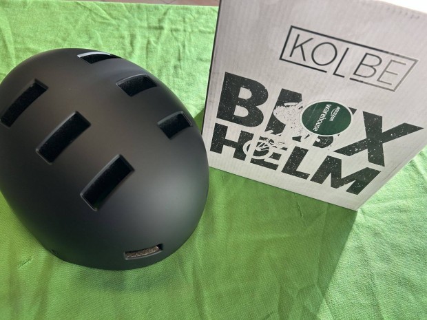 Új Kolbe BMX sisak "S"