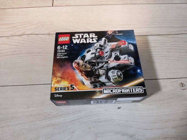 j LEGO 75193 Star Wars Millennium Falcon Microfighter