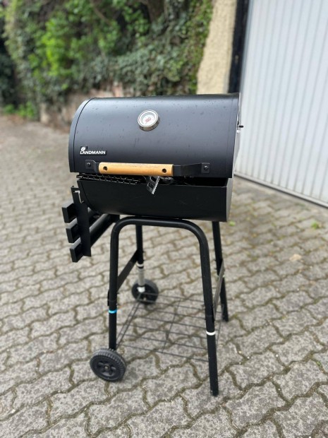 Új Landmann faszenes grillező