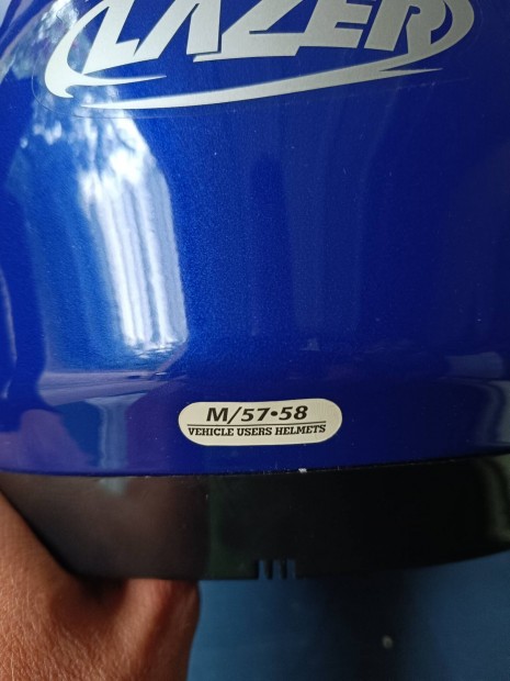 Új Lazer bukósisak 50%