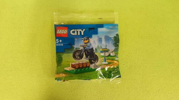 j Lego City - Rendrsgi kerkpros trning motor 30638