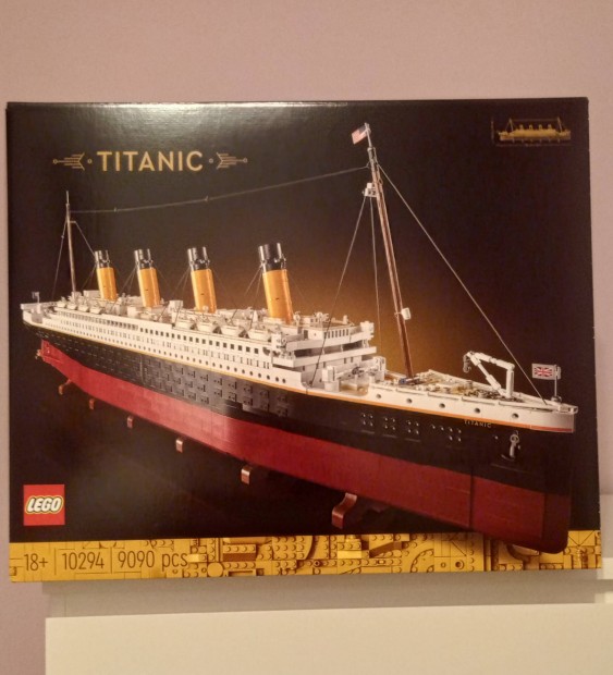 j Lego Titanic 10294