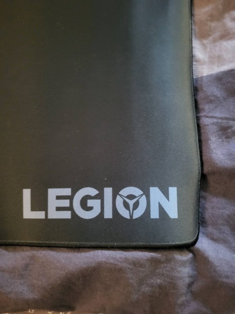 j Lenovo Legion 90cmx30cm egrpad