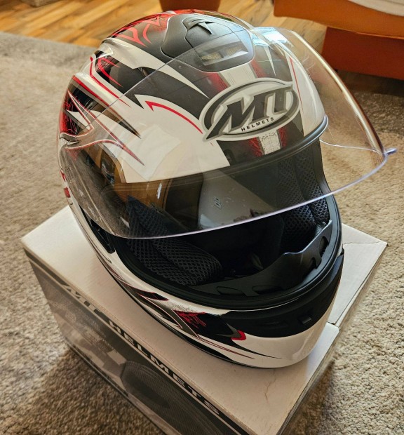 Új MT Helmets bukósisak eladó