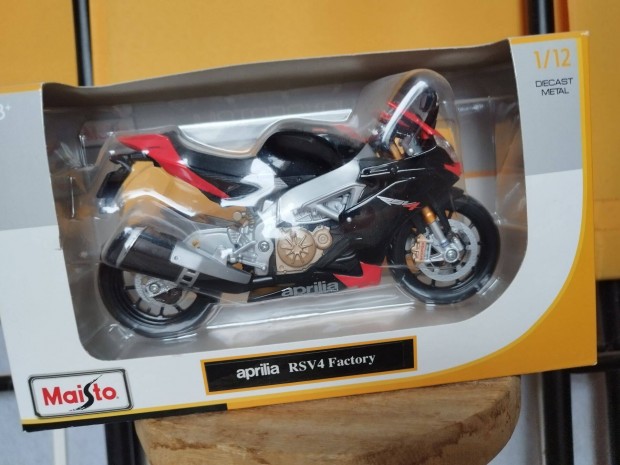 j Maisto Aprilia RSV4 factory 1/12 modell