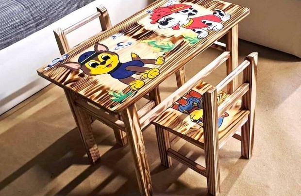 j Mancsrjrat gyermek asztal szkekkel (feny, egyedi, utols darab)