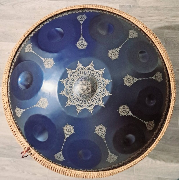 j Mandala Handpan, 10 hang, D-moll