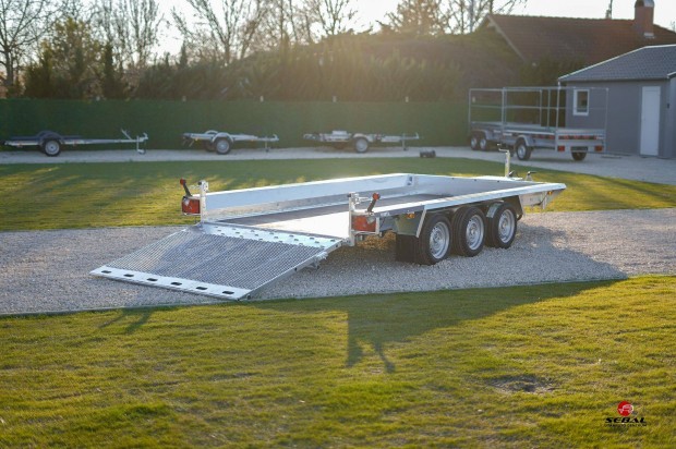 j Martz Bau 400, 3500kg gpszllt 2.990.000 Ft helyett 2.690.000 Ft