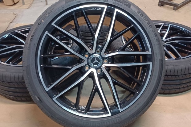 Új Mercedes W253 GLC AMG 5x112 8,5-9,5x21 255/40 285/35 R21 nyári gumi