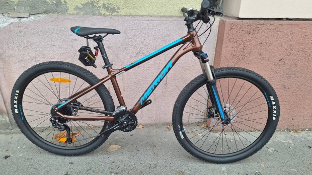 j Merida Big Seven 100 27,5-es MTB S-es 