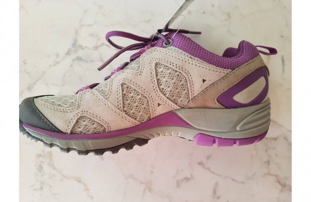 Új Merrell Barna-Szürke utcai sportcipő Merrell logóval 37méret