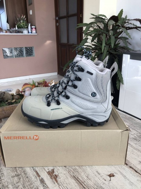 j Merrell Whiteout 8 Mid Wp ni bakancs 40