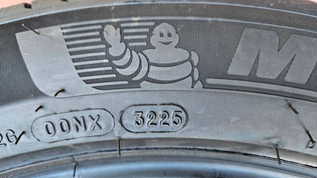 �j Michelin Primacy 5 205/55 R19 ny�ri gumi