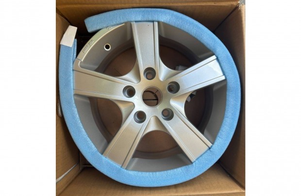 j Momo Corse Win Pro 15x6.5 Ezst Alufelni Knnyfm Kerk Felni