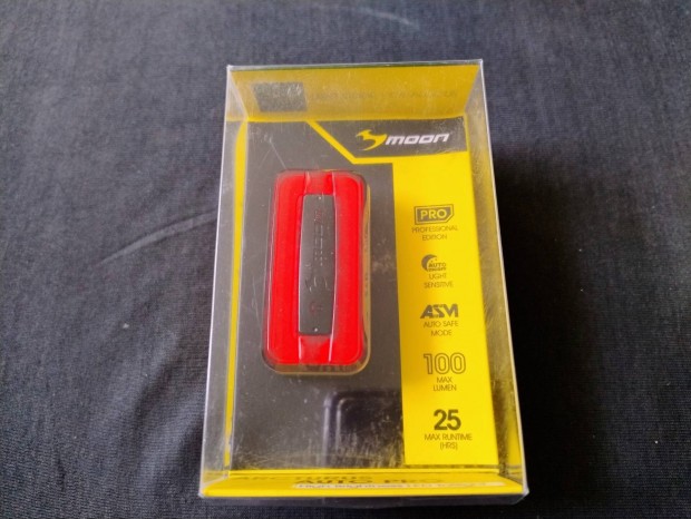 Új Moon Arcturus Auto Pro USB hátsó lámpa